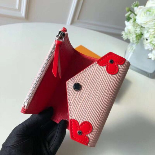 l0*is-V*t0n-wallet-16