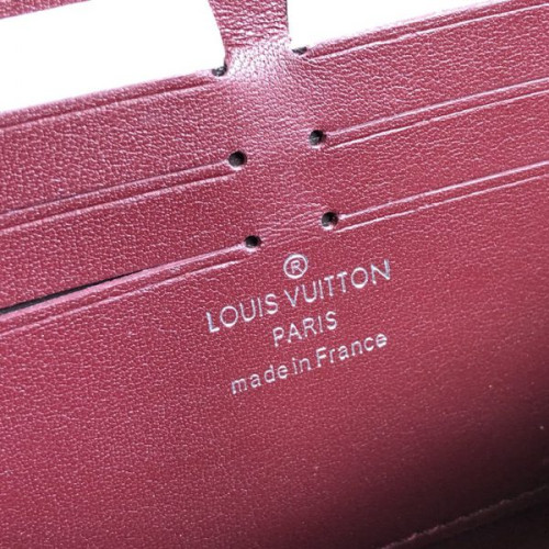 l0*is-V*t0n-wallet-40
