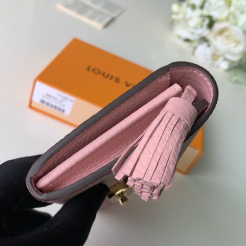 l0*is-V*t0n-wallet-70