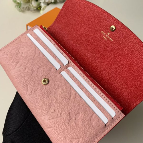 l0*is-V*t0n-wallet-73