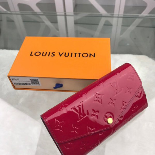 l0*is-V*t0n-wallet-84