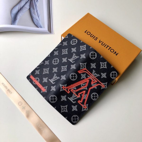 l0*is-V*t0n-wallet-small