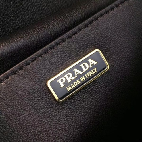 Pra*a-bag-115