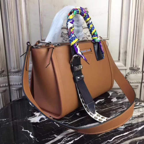 Pra*a-bag-123