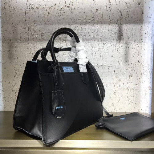 Pra*a-bag-12