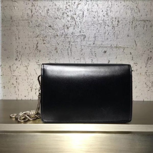 Pra*a-bag-139