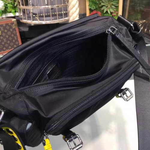 Pra*a-bag-140