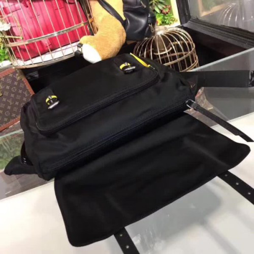 Pra*a-bag-152