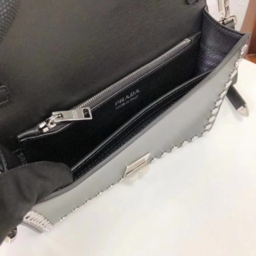 Pra*a-bag-157