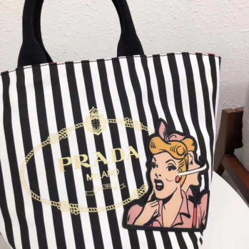 Pra*a-bag-185