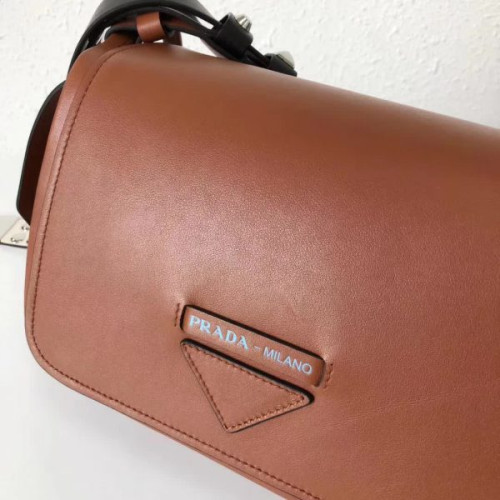Pra*a-bag-227
