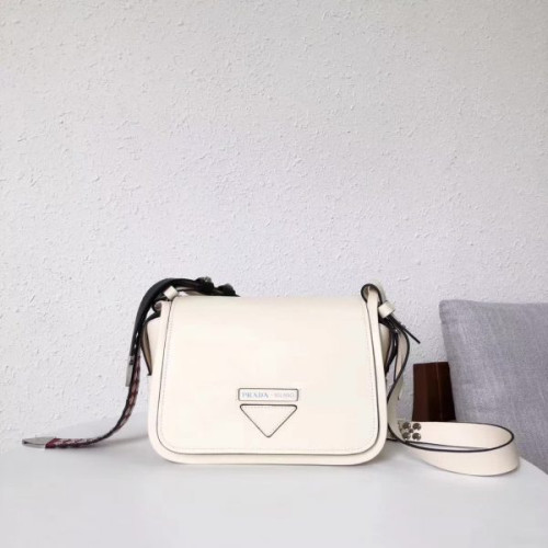 Pra*a-bag-228