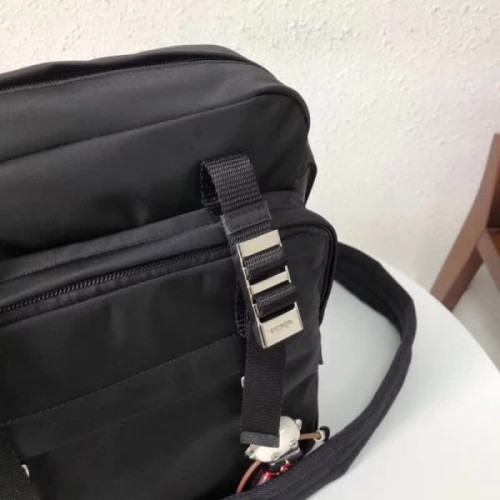 Pra*a-bag-229