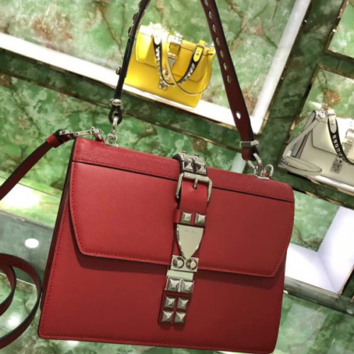 Pra*a-bag-24