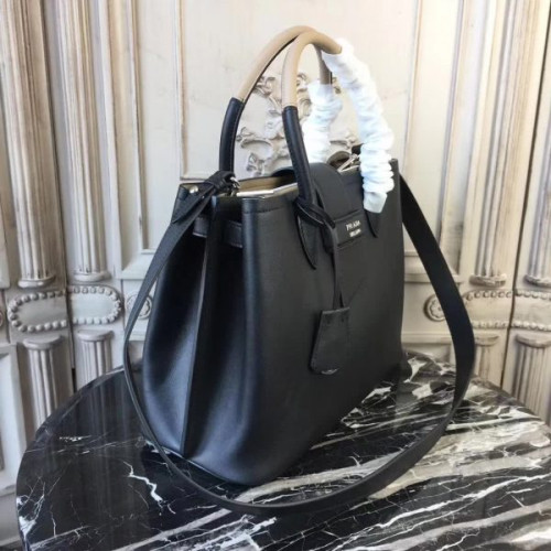 Pra*a-bag-40