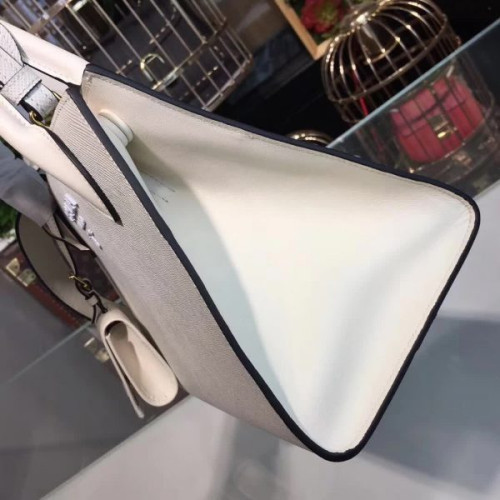 Pra*a-bag-51