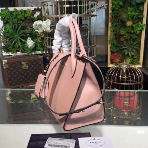 Pra*a-bag-53