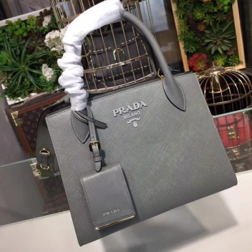 Pra*a-bag-54