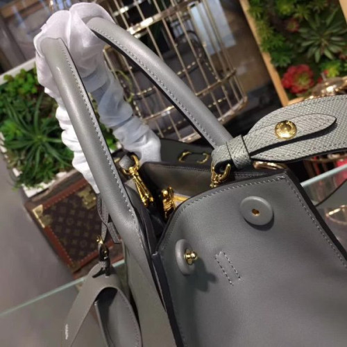 Pra*a-bag-54