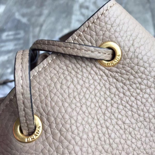 Pra*a-bucket-bag-3