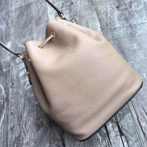 Pra*a-bucket-bag-3
