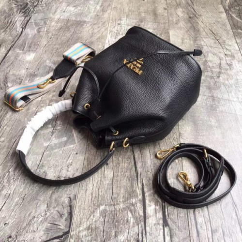 Pra*a-bucket-bag-4