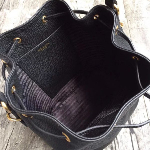 Pra*a-bucket-bag-4