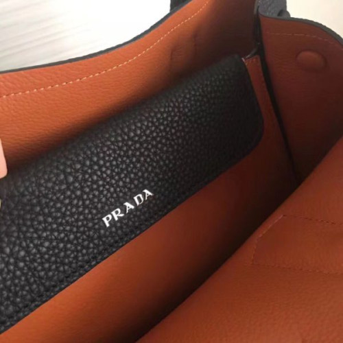 Pra*a-double-handbag
