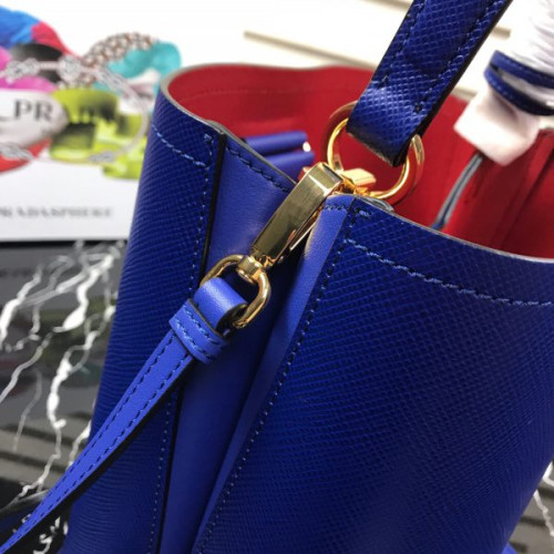 Pra*a-double-saffiano-bag-8
