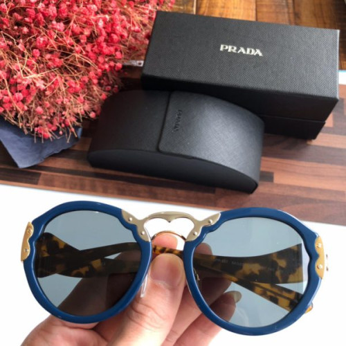 Pra*a-glasses-4