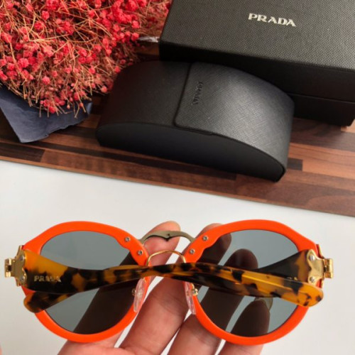 Pra*a-glasses-4