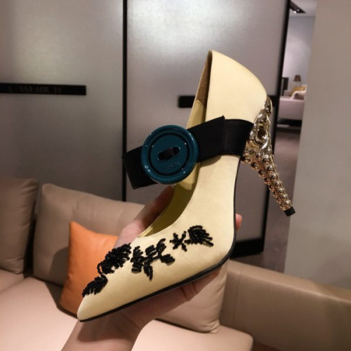Pra*a-shoes-11
