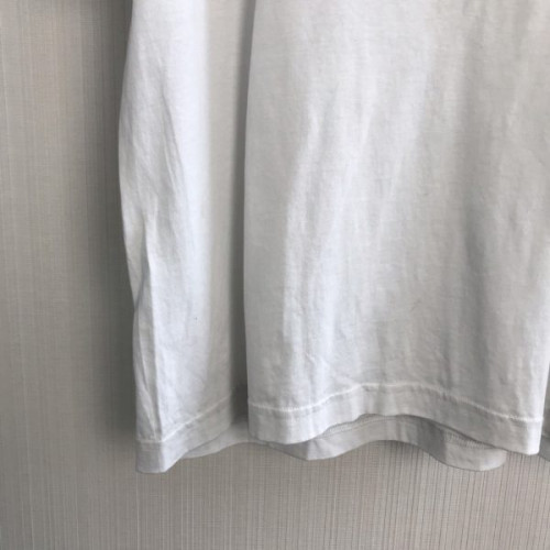 Pra*a-t-shirts
