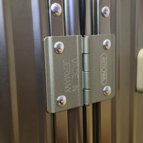rimowa-3