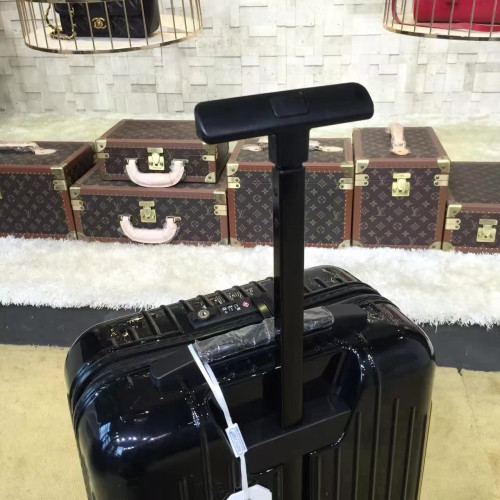 rimowa-travel-box-11