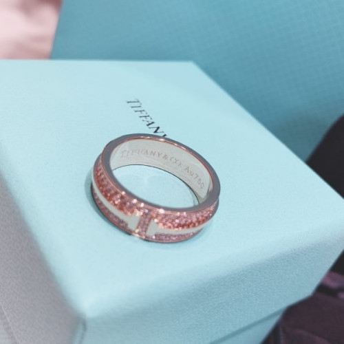 T*f*ny-ring