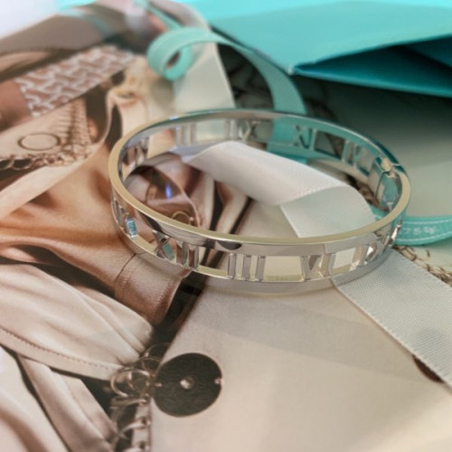 T*f*nyco-bracelet-7-2-4-2-5-2-3-5-2-7-3-3-3-5-2-2