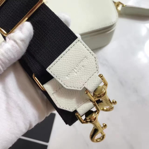 Y*L-monogram-sac-universite-replica-bag-white-3
