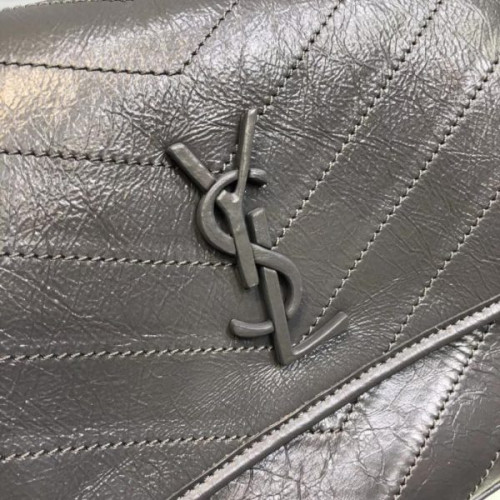Y*L-monogramme-niki-44